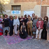 A Vigevano la sartoria solidale della San Vincenzo De Paoli tesse “Fili di comunione” e crea abiti speciali