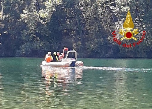 Tragedia nel fiume Ticino, non ce l'ha fatta il 38enne ripescato dalle acque ieri pomeriggio a Somma Lombardo