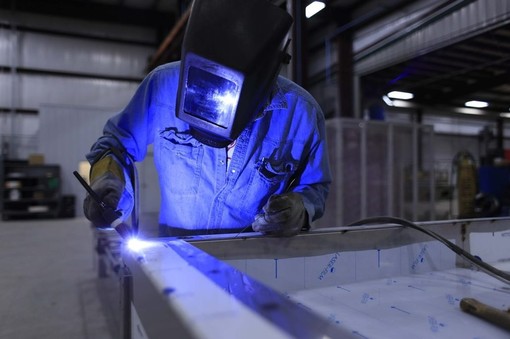 Cgil, Cisl, Uil Lombardia: «Nel 2020 più del 70% delle morti sul lavoro sono state causate dal Covid» Cgil, Cisl, Uil Lombardia: «Nel 2020 più del 70% delle morti sul lavoro sono state causate dal Covid»