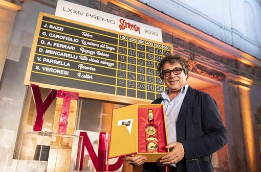 Sandro Veronesi vince il Premio Strega 2020 Sandro Veronesi vince il Premio Strega 2020