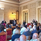 Vigevano, il vescovo Maurizio Gervasoni in visita pastorale all'ospedale Civile