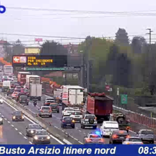 Scontro sull'Autolaghi: soccorsi in azione. Cinque chilometri di coda verso Milano