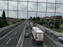 Veicolo in avaria sull'Autolaghi: doppia coda in direzione Milano