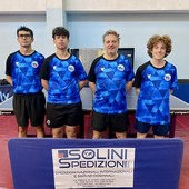 Tennistavolo: campionati a squadre, quinta giornata da incorniciare per il TT Vigevano 1999. Vincono O.Met (B1) e Solini Spedizioni (B2) Tennistavolo: campionati a squadre, quinta giornata da incorniciare per il TT Vigevano 1999. Vincono O.Met (B1) e Solini Spedizioni (B2)