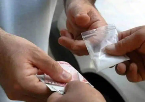 Spaccio, blitz dei Carabinieri in una casa di Motta Visconti: niente droga, trovata un’arma rubata