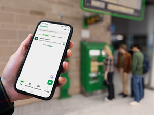 Trenord, il biglietto del treno si riceve su WhatsApp
