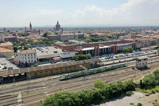 Trenord: dopo Caravaggio e Colleoni, sulle linee pavesi arriva il treno nuovo Donizetti