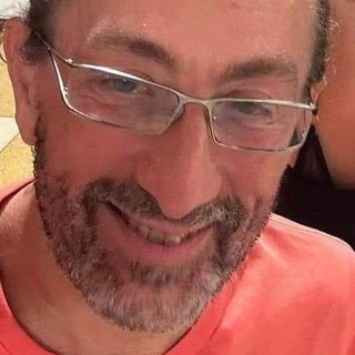 Vercelli: «Addio Tiziano»: amici e colleghi piangono l'infermiere 58enne assassinato in corso XXVI Aprile