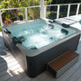 Piscine da esterno con idromassaggio: tipologie, spazio e manutenzione Piscine da esterno con idromassaggio: tipologie, spazio e manutenzione