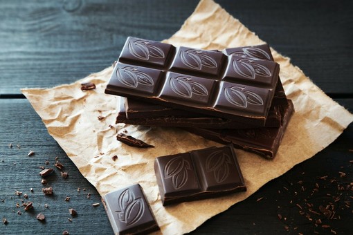 Cioccolato, dai Maya a oggi: storia e benefici di un alimento da 120 miliardi di dollari Cioccolato, dai Maya a oggi: storia e benefici di un alimento da 120 miliardi di dollari