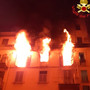 Milano: incendio in appartamento, donna si lancia dal quinto piano e muore
