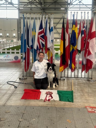 Mortara, Antonella Signorelli e Shine conquistano il titolo mondiale di Dog Dance Freestyle Mortara, Antonella Signorelli e Shine conquistano il titolo mondiale di Dog Dance Freestyle