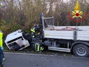 Incidente a Venegono Superiore, scontro tra un'auto e un camion: muore ragazzo di 20 anni