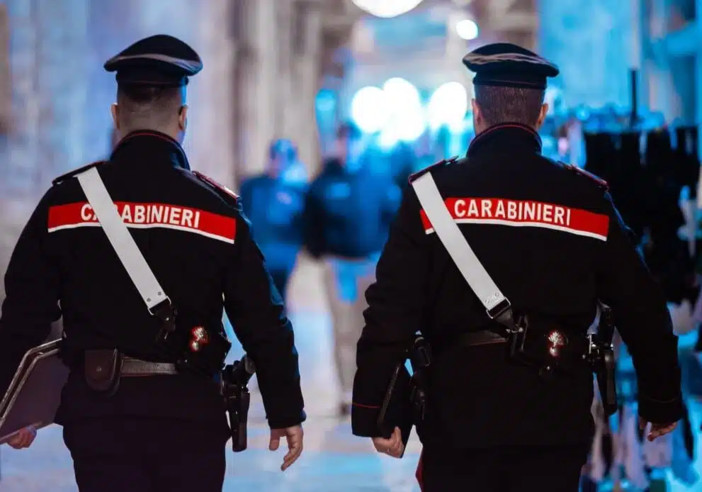 Viaggiavano su uno scooter rubato: denunciati a piede libero due ragazzi di Corbetta e Abbiategrasso