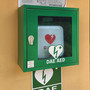 Pavia, 19enne salvato da defibrillatore
