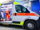 Cade da un lucernario da un'altezza di sei metri: in gravi condizioni a Origgio un operaio di 56 anni