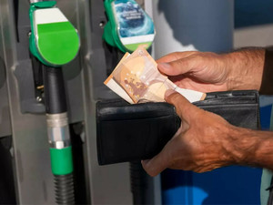 Caro carburanti: la "tregua" sul gasolio è durata una sola settimana Caro carburanti: la "tregua" sul gasolio è durata una sola settimana