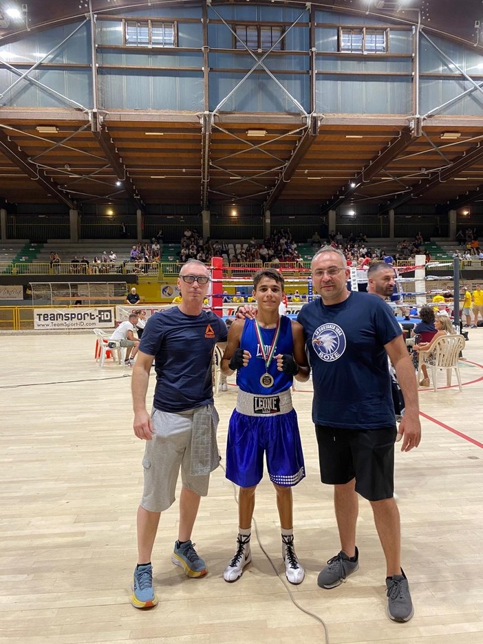 Vittoria per Derek Bianchi (La Costanza Massucchi Mortara) per l’ottantesimo anniversario della Boxe Grignani Lodi