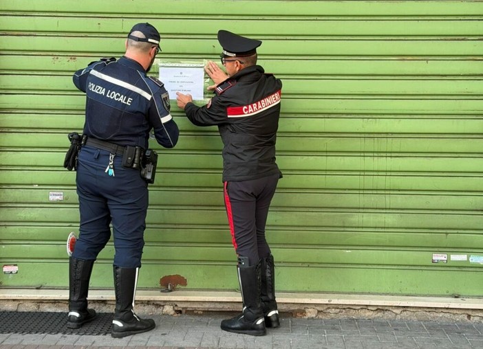 Abbiategrasso, droga nel locale e clienti con precedenti: sospesa la licenza per 10 giorni a un bar Abbiategrasso, droga nel locale e clienti con precedenti: sospesa la licenza per 10 giorni a un bar