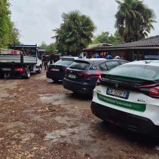 Corbetta, addio al campo abusivo di via Gorizia: iniziate le operazioni di sgombero e demolizione