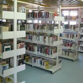 Coronavirus, la biblioteca di Vigevano riapre solamente per il prestito. A Mortara continua il “prestito a distanza” Coronavirus, la biblioteca di Vigevano riapre solamente per il prestito. A Mortara continua il “prestito a distanza”