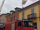 Voghera: incendio su tetto di un'abitazione, in azione i Vigili del fuoco Voghera: incendio su tetto di un'abitazione, in azione i Vigili del fuoco