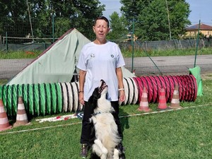 Orgoglio di Costanza: Antonella Signorelli e Shine conquistan l'8° posto agli Europei di Dog Dance a Karlskrona