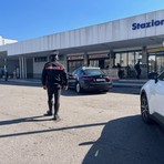 Vigevano: arrestato un 61enne alla stazione ferroviaria, deve scontare una pena di oltre 2 anni per reati contro il patrimonio