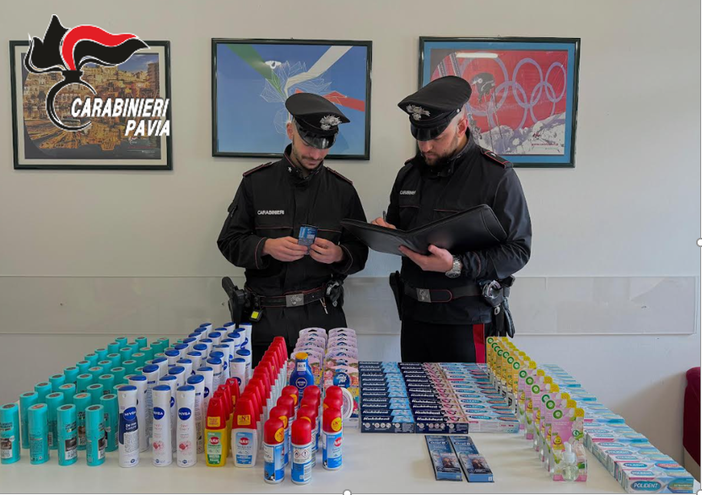 Gravellona, nel baule 1200 euro di cosmetici rubati: tre persone denunciate dai Carabinieri