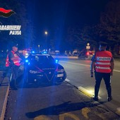Stazione mobile, metal detector e controlli a tappeto dei carabinieri nel centro di Pavia: due persone denunciate ed otto segnalate alla Prefettura Stazione mobile, metal detector e controlli a tappeto dei carabinieri nel centro di Pavia: due persone denunciate ed otto segnalate alla Prefettura