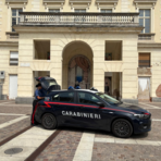 Mortara: evade dagli arresti domiciliari, 23enne sorpreso in strada e prontamente denunciato dai Carabinieri Mortara: evade dagli arresti domiciliari, 23enne sorpreso in strada e prontamente denunciato dai Carabinieri