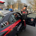 Pavia, ruba un telefono di ultima generazione nelle vie del centro e venduto presso un esercizio commerciale. Tre denunce per ricettazione