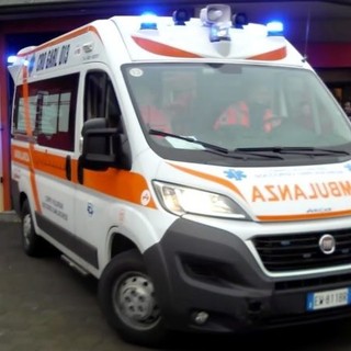 Sannazzaro: esplode la batteria di un muletto, scheggia ferisce al volto operaio 42enne