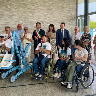 Vigevano, inaugurato il sollevatore per persone con disabilità installato presso il Centro Santa Maria