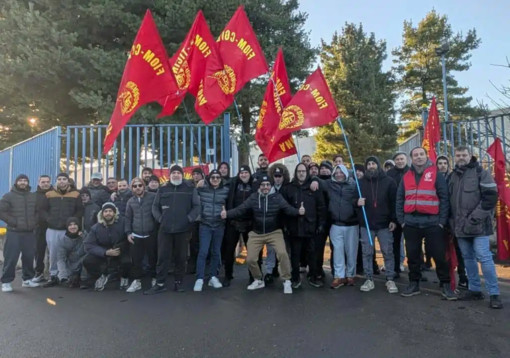 Corbetta, lavoratori Metalfer in sciopero: “Siamo stanchi di pagare i fallimenti altrui”