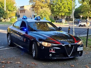 Casteggio, minacciano di morte un conducente NCC e fuggono con 40 euro