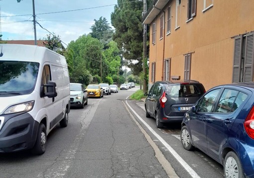 Magenta: lavori passerella a Pontevecchio, code in via Valle