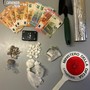 Casei Gerola, si nascondono nei sedili dell'auto alla vista dei Carabinieri: trovati oltre 70 grammi di droga Casei Gerola, si nascondono nei sedili dell'auto alla vista dei Carabinieri: trovati oltre 70 grammi di droga