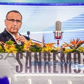 Su Gassmann al Festival, Conti chiarisce: “Nessun divieto, se avesse voluto duettare con Leo li avrei detto sì”