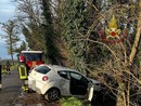 Belgioioso: esce di strada con l'auto alla frazione San Giacomo, soccorso un 49enne. I Vigili del fuoco liberano un cane dalle lamiere dell'auto