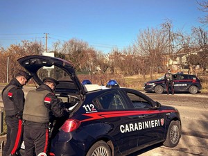 Casteggio, somministra farmaci senza titolo in una casa di riposo: denunciata operatrice socio-sanitaria