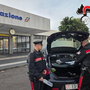 Vigevano, controlli con il metal detector in stazione: i carabinieri denunciano un 30enne per detenzione ai fini di spaccio
