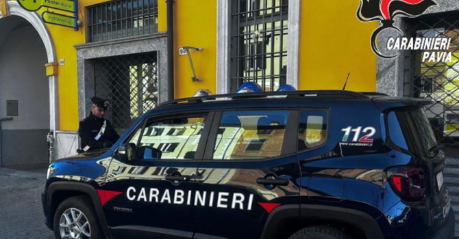 Gropello Cairoli: sedicente consulente finanziario tenta di raggirare un anziano con investimento in criptovalute, il direttore dell'ufficio postale allerta i carabinieri che sventano la truffa Gropello Cairoli: sedicente consulente finanziario tenta di raggirare un anziano con investimento in criptovalute, il direttore dell'ufficio postale allerta i carabinieri che sventano la truffa