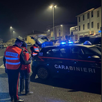 Vigevano-Mortara: ragazzo sorpreso con un tirapugni e uomo con coltello a scatto, denunciati dai carabinieri Vigevano-Mortara: ragazzo sorpreso con un tirapugni e uomo con coltello a scatto, denunciati dai carabinieri