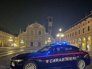 Vigevano, controlli straordinari del territorio da parte dei Carabinieri. Sospesa attività di un autolavaggio, denunciato il titolare Vigevano, controlli straordinari del territorio da parte dei Carabinieri. Sospesa attività di un autolavaggio, denunciato il titolare