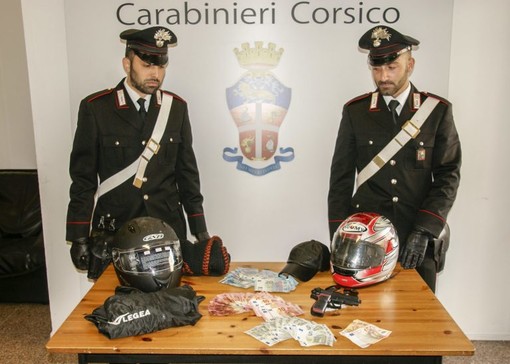 Corsico, tentato furto a scuola: i carabinieri arrestano 24enne
