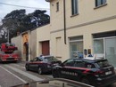 Mesero: barricato in casa, numerose pattuglie di carabinieri e vigili del fuoco sul posto