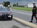 Fugge su auto rubata: inseguimento con i Carabinieri di Garlasco Fugge su auto rubata: inseguimento con i Carabinieri di Garlasco