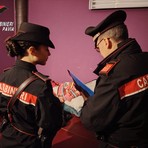 San Martino Siccomario: i carabinieri scoprono un centro massaggi abusivo, lavoratrici in nero e scarse condizioni igieniche