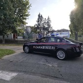 Vigevano, tempestivo intervento dei Carabinieri nei pressi di una scuola primaria. 34enne bloccato e denunciato per atti osceni in luogo pubblico